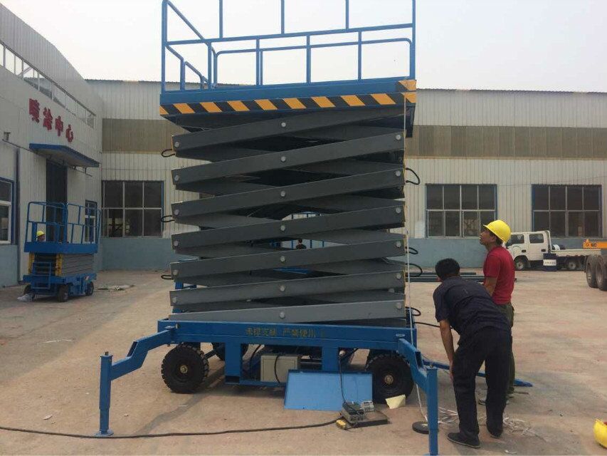 移動電動升降平臺泉州德化縣移動電動升降平臺生產(chǎn)廠家