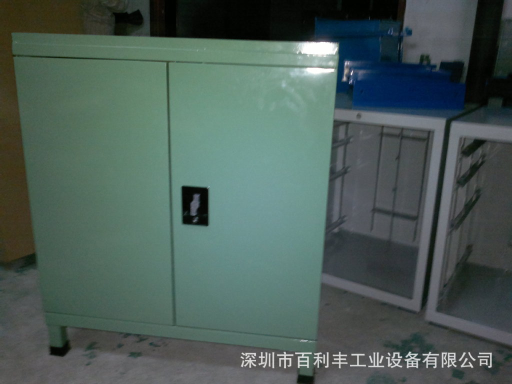 供應(yīng)樓崗鉗工工具柜，車間工具柜，百利豐公司按需求定做