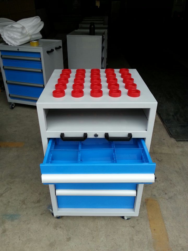 直銷河南刀具車，江蘇刀具車，長(zhǎng)春刀具車，百利豐批發(fā)價(jià)銷售