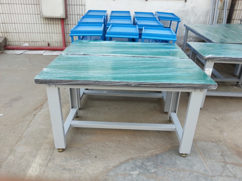 觀(guān)瀾工作臺(tái) 裝配工作臺(tái)，流水線(xiàn)工作臺(tái)，廠(chǎng)家按規(guī)格定做