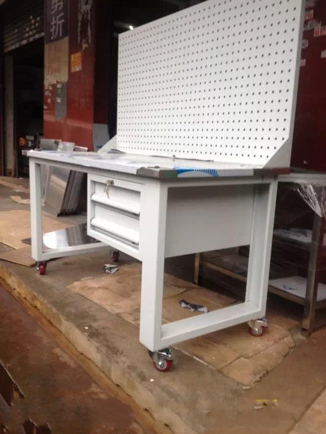鹽田工作臺，不銹鋼包面工作臺，帶輪子移動工作臺廠家直銷
