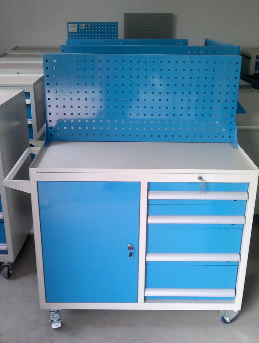 供應(yīng)工廠物料掛板 工具柜掛板 工作臺掛板 工具車掛板 廠家可定制