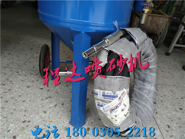 鋼結(jié)構(gòu)除銹機械 噴砂機廠家價格