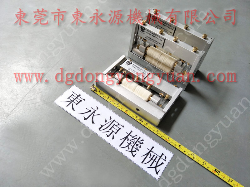 沖床噴油機，半自動雙面給油機-大量原型號VS10-760油泵等
