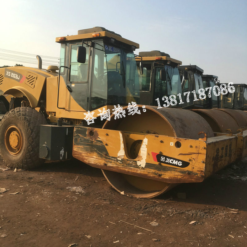 合澤二手壓路機(jī)出售、出售徐工20噸振動(dòng)二手壓路機(jī)