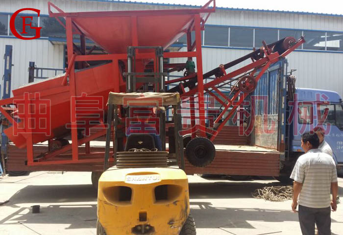 震動(dòng)篩沙機(jī)廠家 大型震動(dòng)篩沙機(jī)價(jià)格