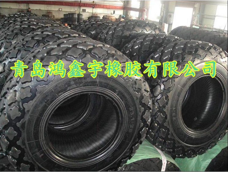 前進(jìn)正品鏟運(yùn)車輪胎21.00-25塊狀工程機(jī)械輪胎價(jià)格