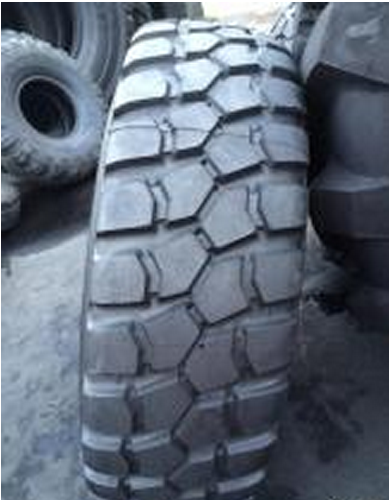 山東橡膠批發(fā)1600R20塊狀裝載機(jī)輪胎加厚輪胎1600R20塊狀鏟車(chē)輪胎價(jià)格