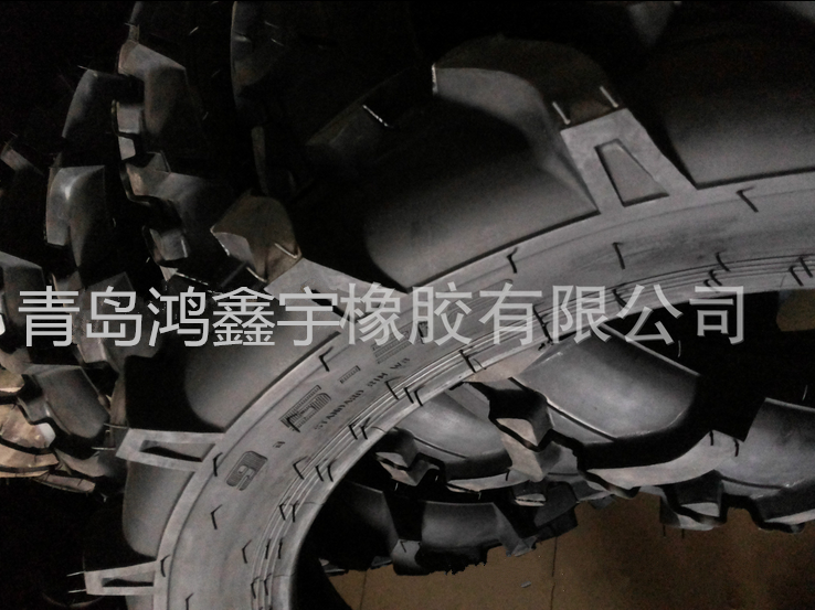 益陽割草機輪胎現(xiàn)貨銷售6.00-16全新正品加厚耐磨9.50-16農(nóng)場專用輪胎