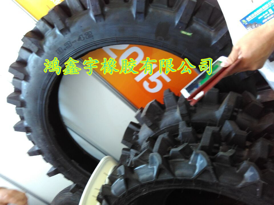 中衛(wèi)8.3-20水田拖拉機(jī)專用輪胎播種機(jī)輪胎批發(fā)加厚耐磨配套鋼圈內(nèi)胎