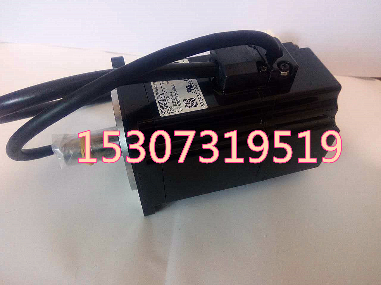 R88M-WP40030H-S1歐姆龍伺服電機(jī)