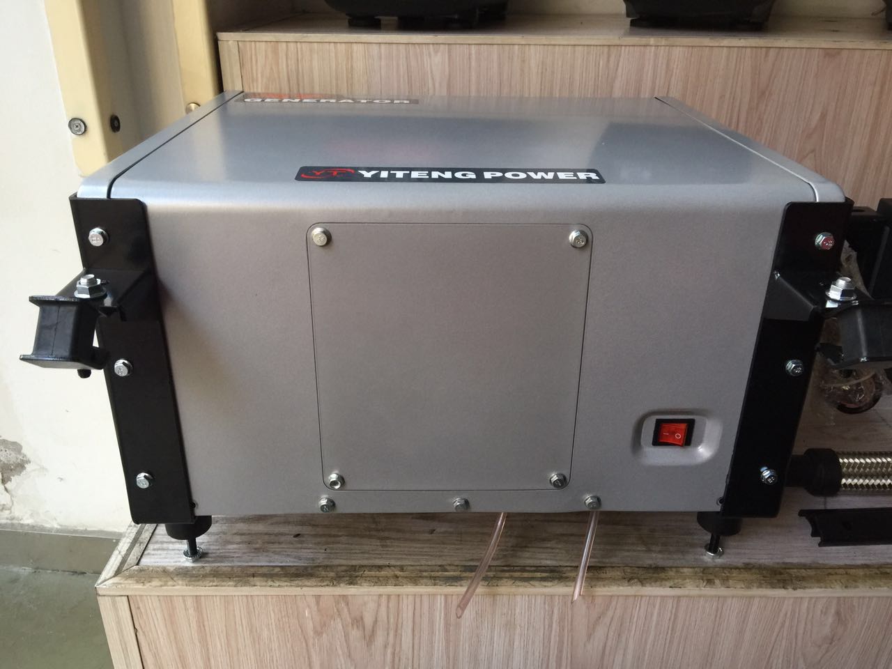 房車專用小型懸掛式3000瓦發(fā)電機(jī)