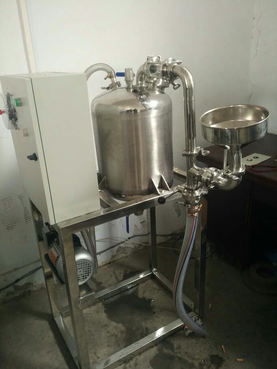 廣東省肇慶市水包水造粒機生產(chǎn)廠家