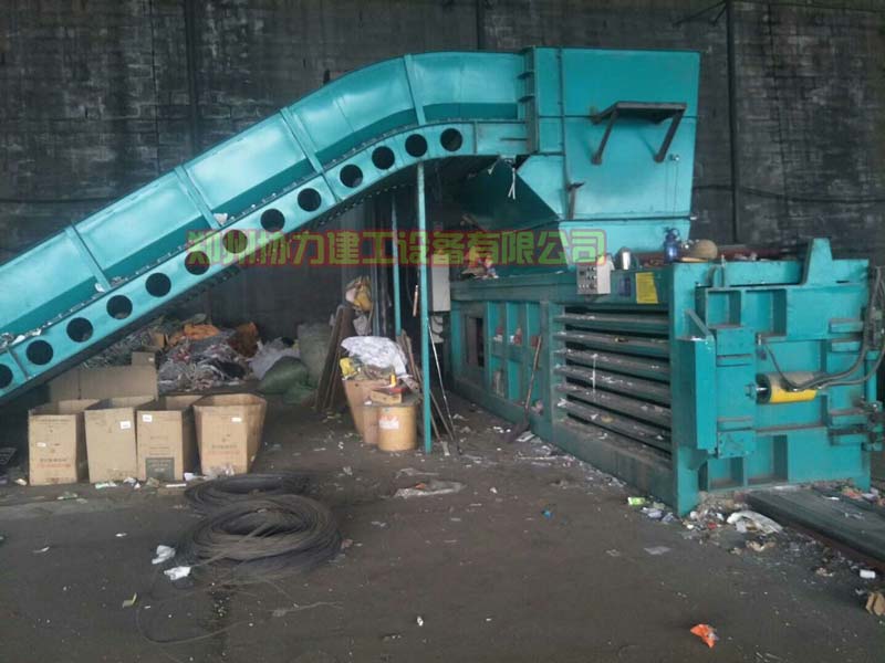 重慶250噸大壓力廢舊紙箱打包機(jī)