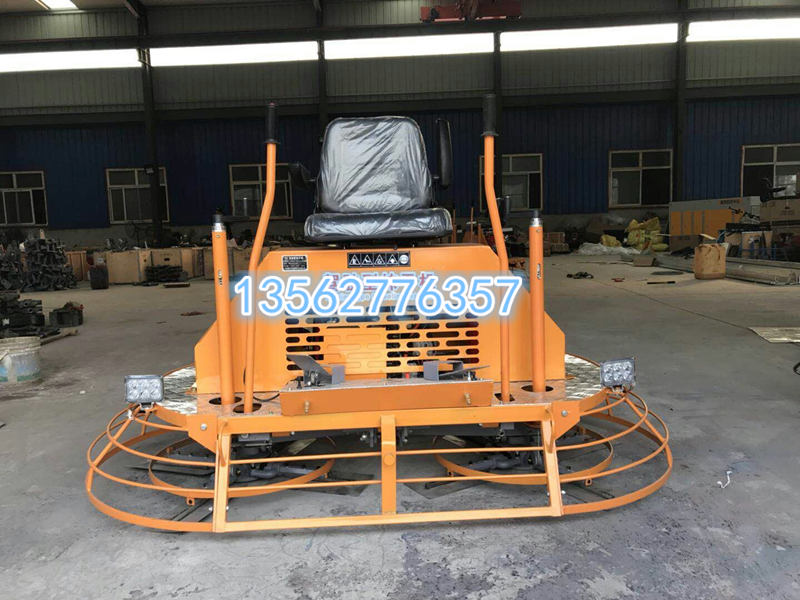 施工效率一流的座駕式混凝土抹光機