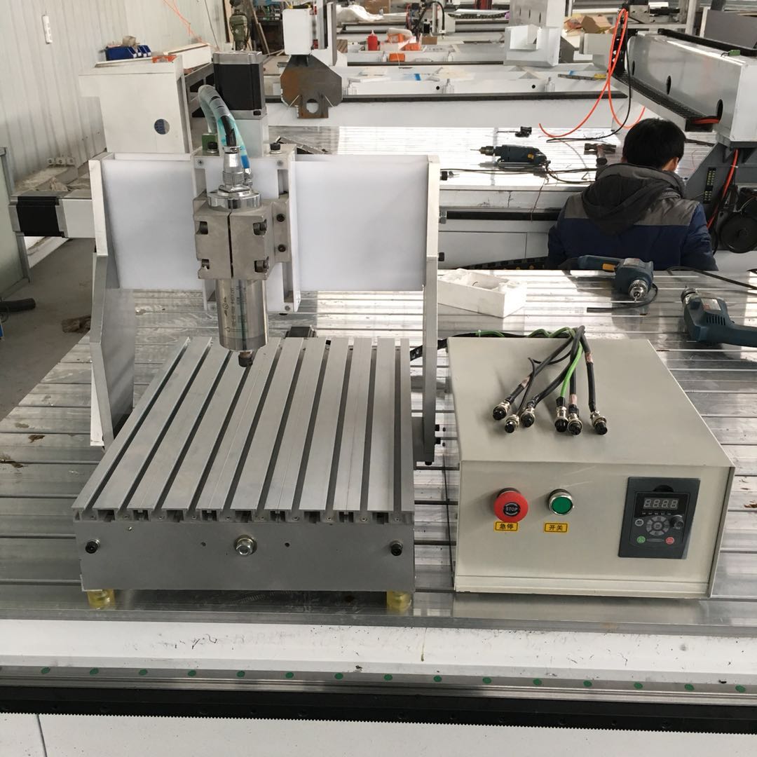 玉器修復(fù)雕刻機|文玩工藝品雕刻機|小型桌面雕刻機| 濟南雕刻機生產(chǎn)廠家直銷