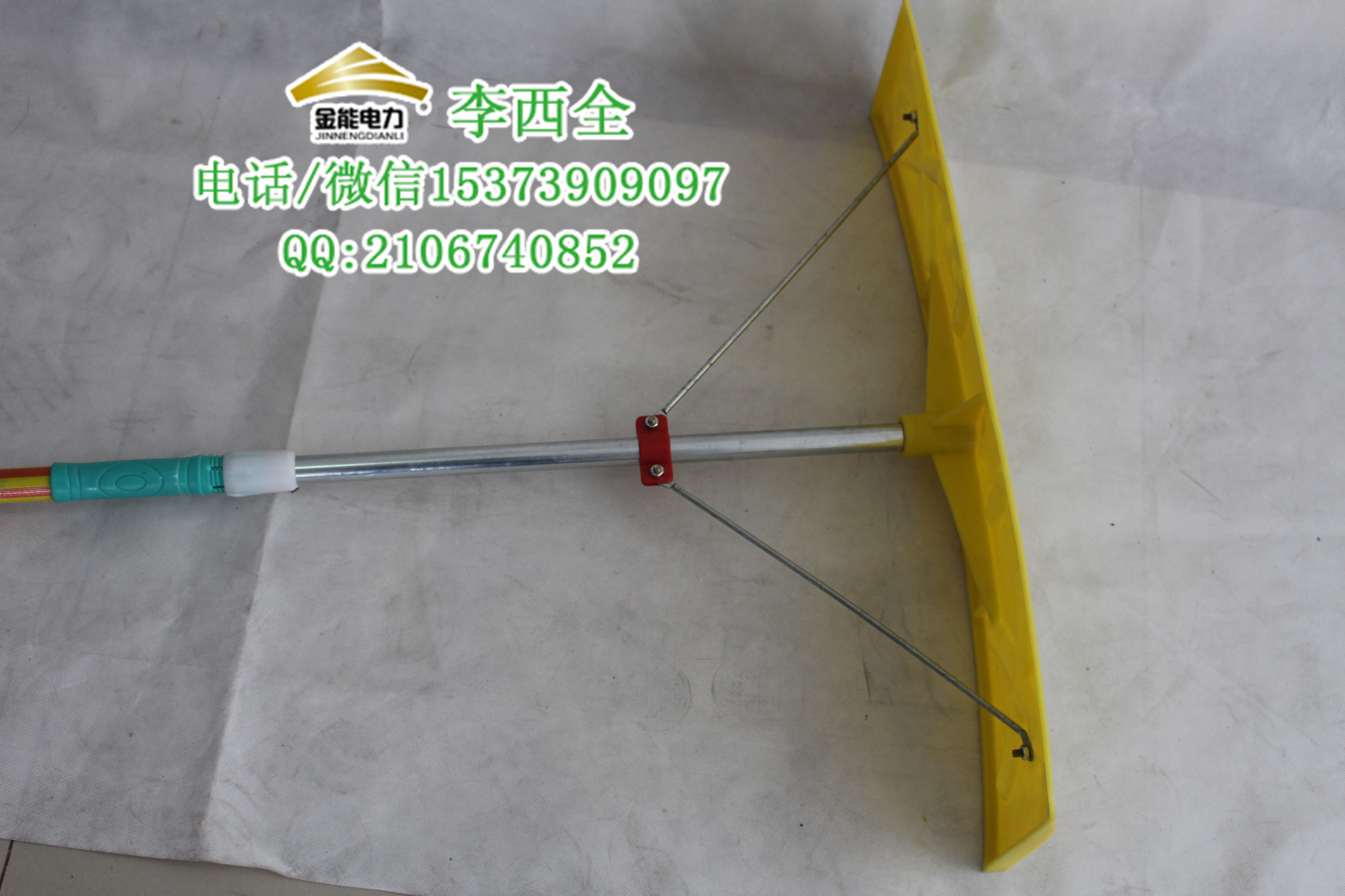 南京小區(qū)除雪推雪板++塑料鍬當(dāng)?shù)嘏l(fā)商