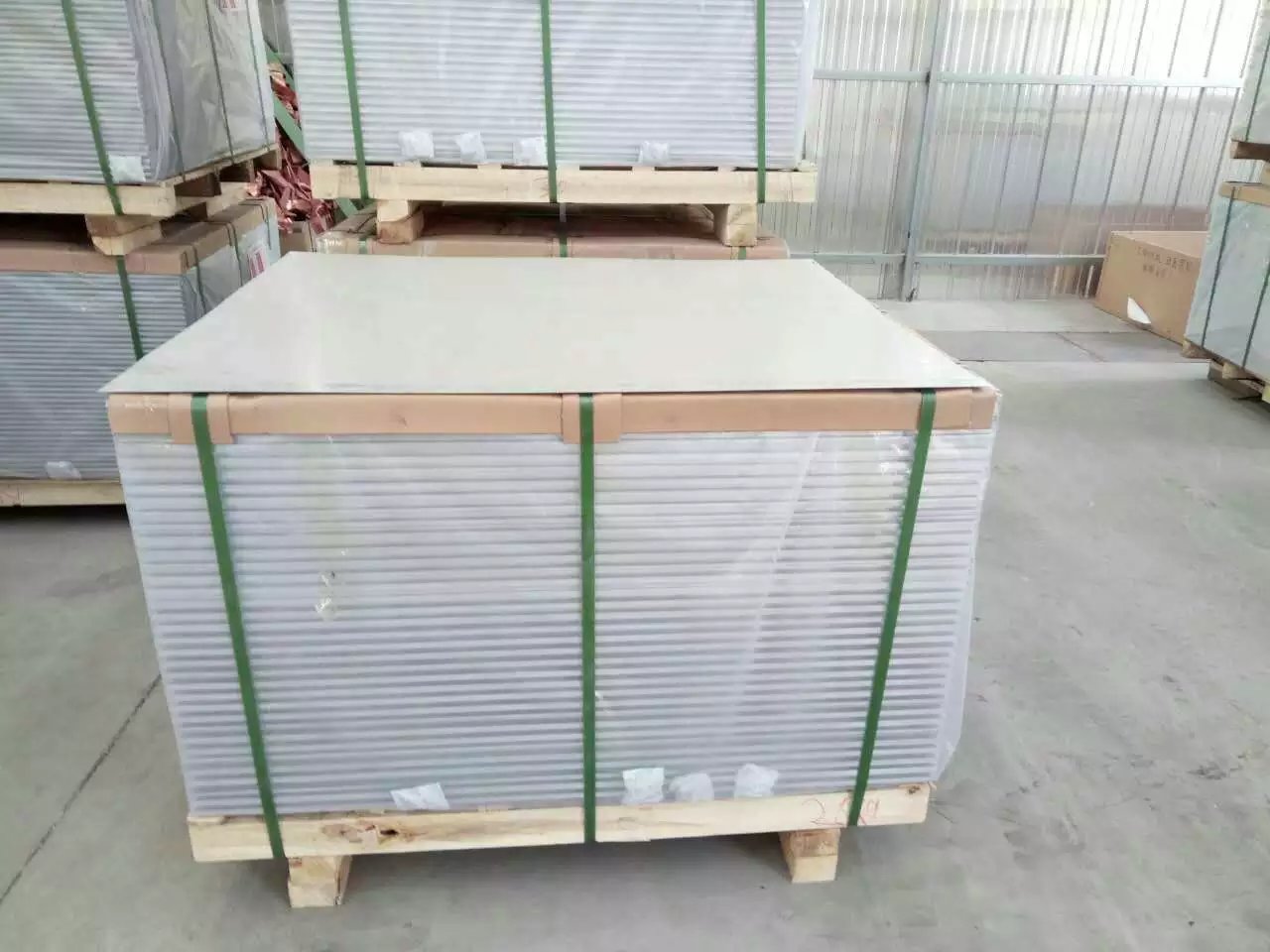 5052合金鋁板、機電產(chǎn)品用鋁板