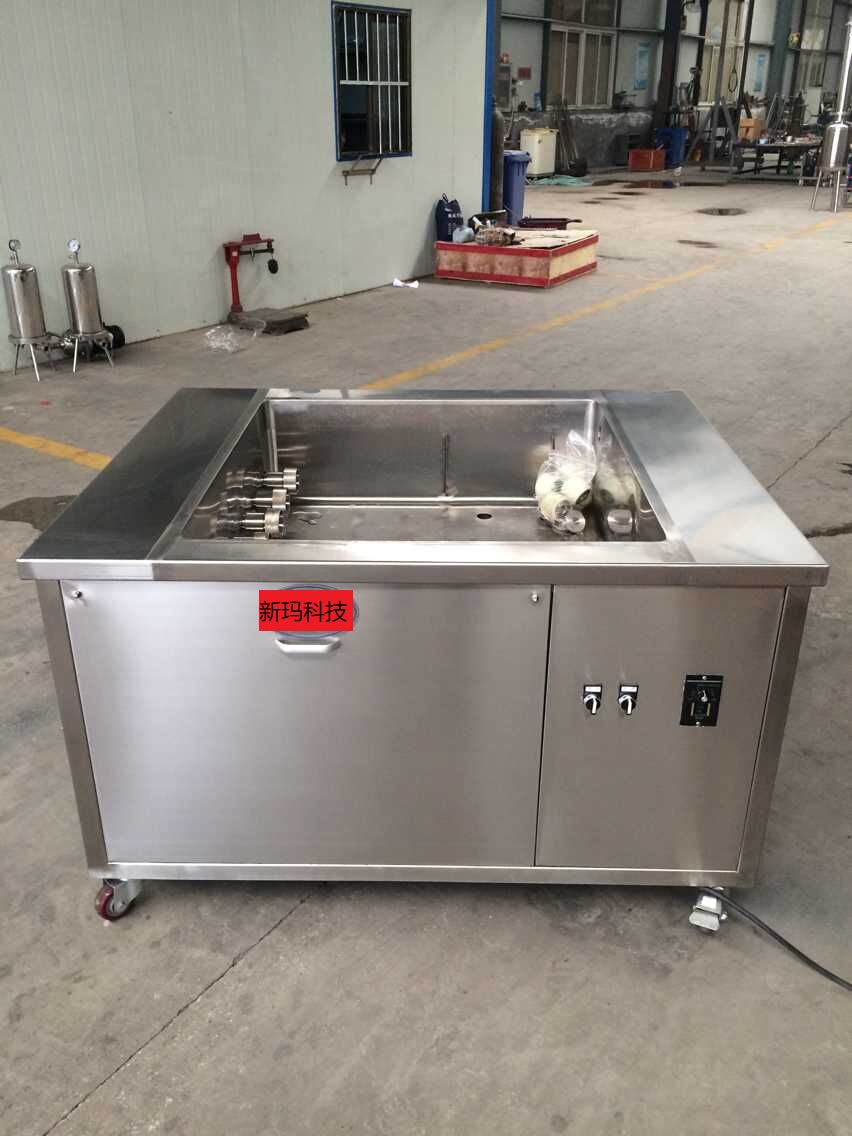 山東濟(jì)寧生產(chǎn)超聲波濾芯鈦棒清洗機(jī)?廠家