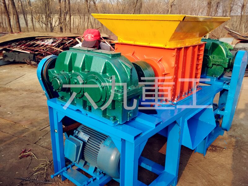 供應(yīng)  富錦 木材雙軸撕碎機 輪胎撕碎破碎機 金屬撕碎機