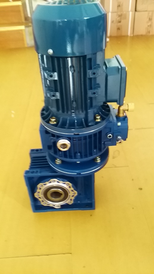 三相UDL005+370W渦輪無(wú)極變速機(jī)用途廣