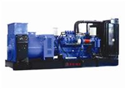 發(fā)電機(jī)集電環(huán)表面有銅綠及灼痕時(shí)怎么處理？