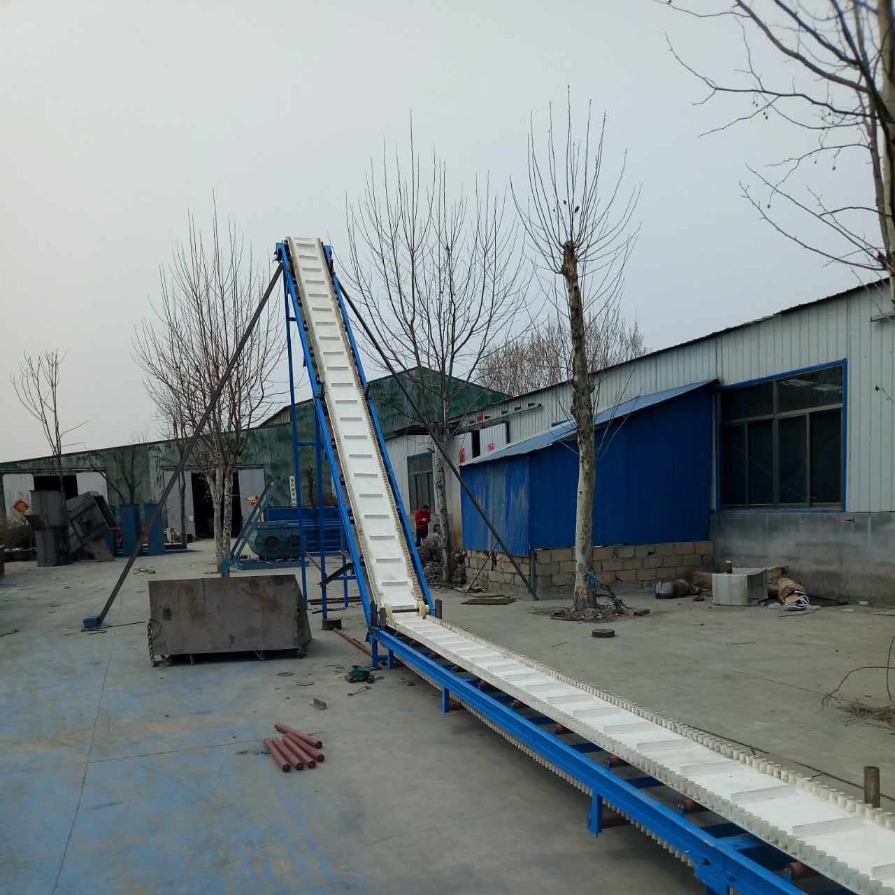 山東糧食傳送帶輸送機/化肥帶式輸送機、移動皮帶輸送機