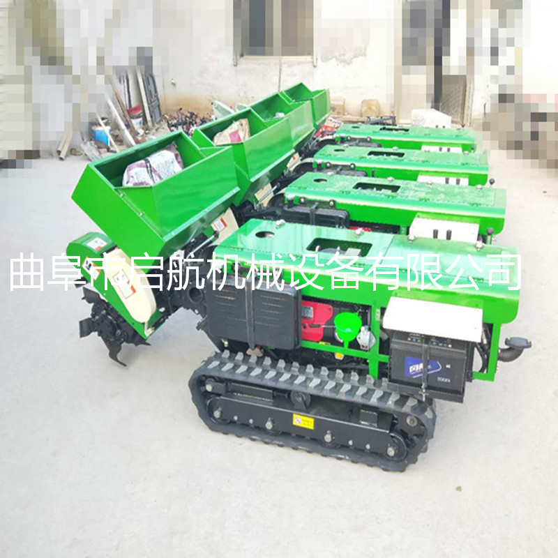 鄭州多功能施肥開(kāi)溝機(jī)大棚回填施肥機(jī)