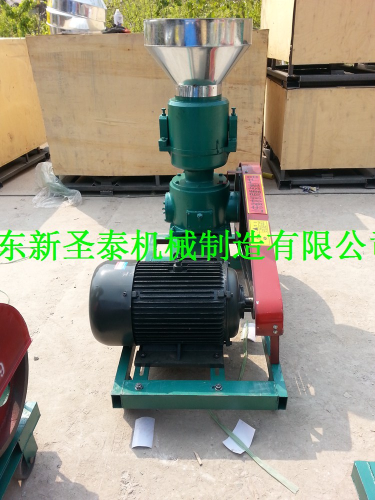 秸稈飼料成型機(jī) 河北狐貍飼料顆粒機(jī)價(jià)格