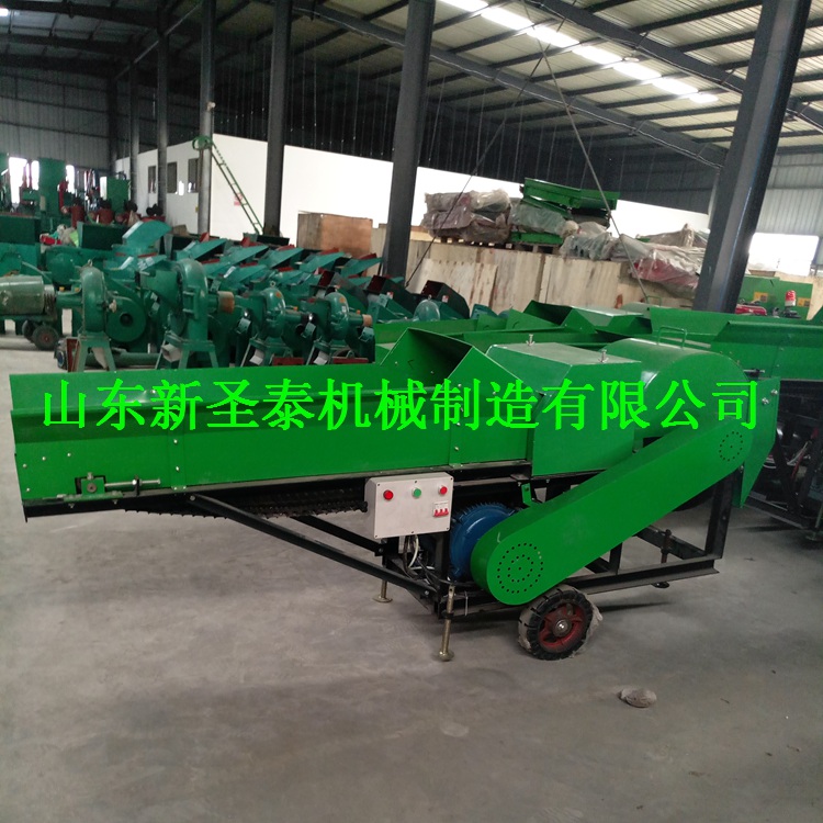 大型鍘草揉絲機(jī)廠家  自動進(jìn)料花生秧揉絲機(jī)價(jià)格