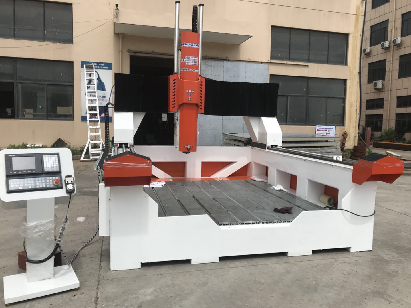 金屬模具雕刻機，木材模具雕刻機，石膏模具雕刻機，泡沫模具雕刻機，亞克力模具雕刻