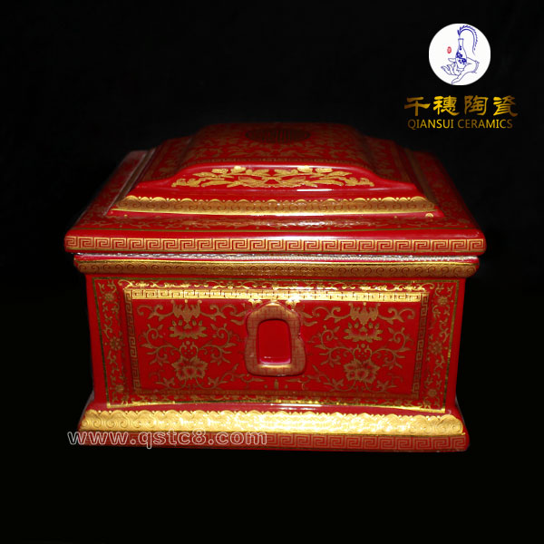 男女款骨灰盒批發(fā)價(jià)格 景德鎮(zhèn)男女款骨灰盒尺寸 質(zhì)量