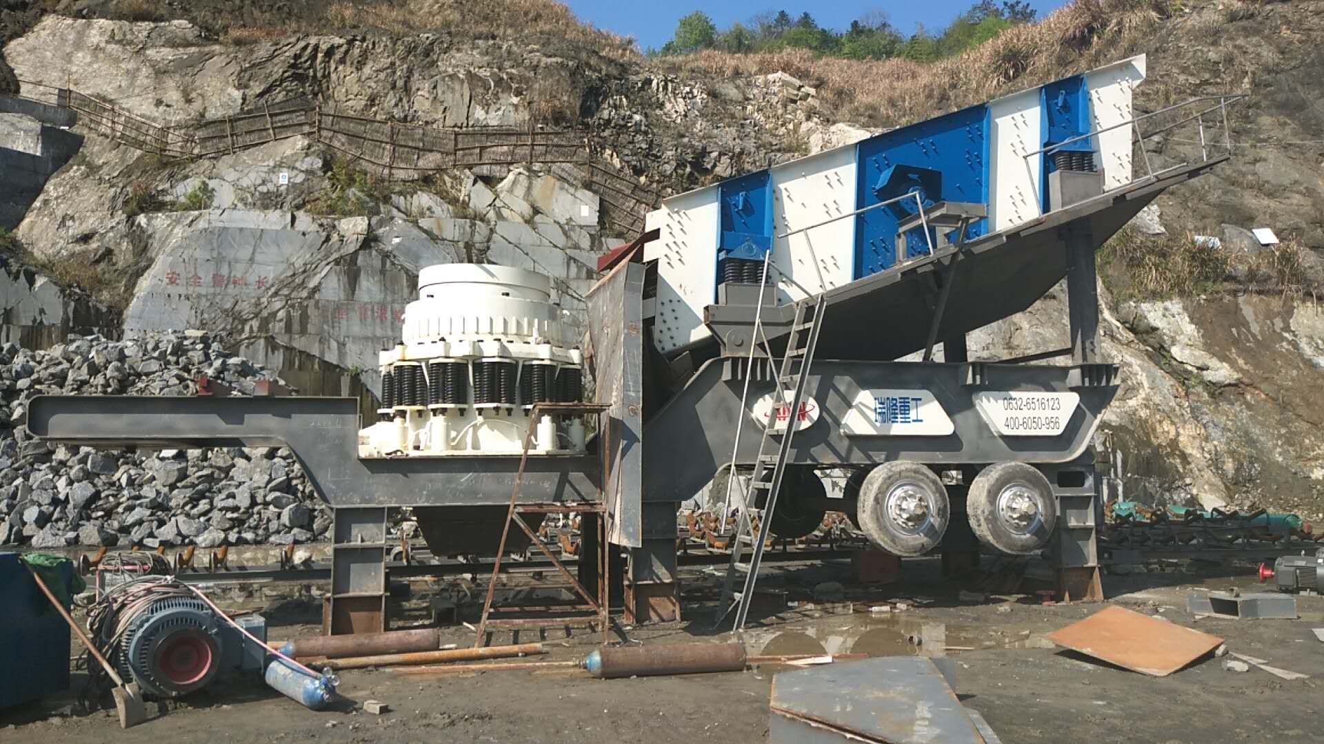 山東瑞隆移動(dòng)式破碎站廠家報(bào)價(jià)