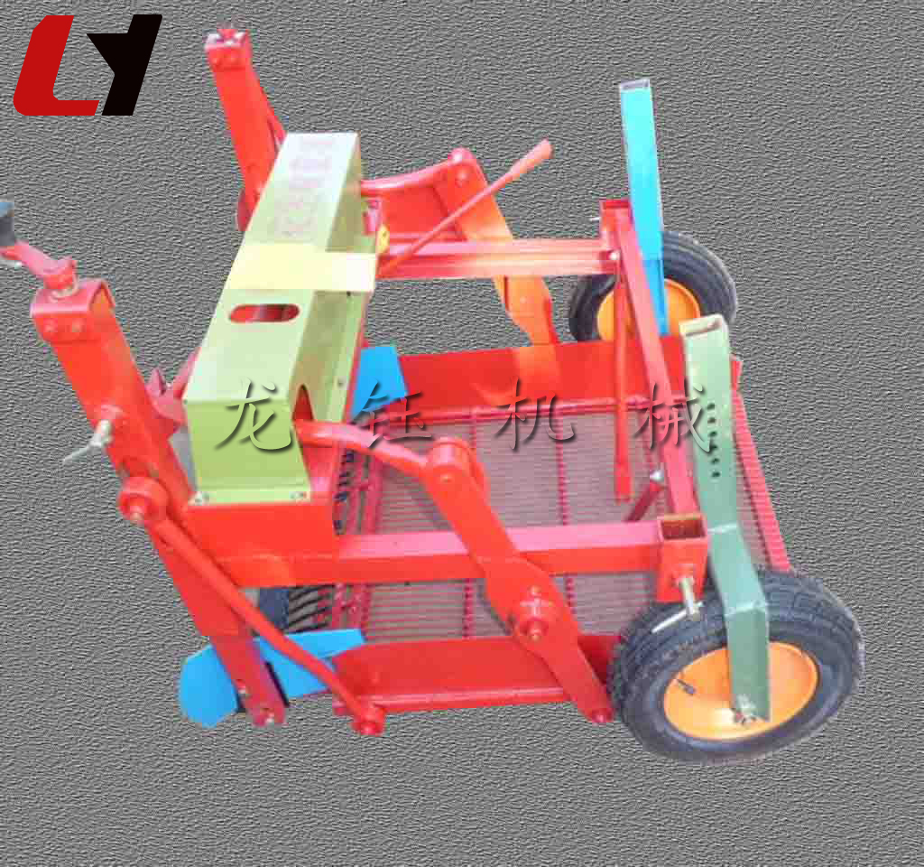 紅薯收獲機(jī)廠家  花生收獲機(jī)械 柴油機(jī)收獲機(jī)