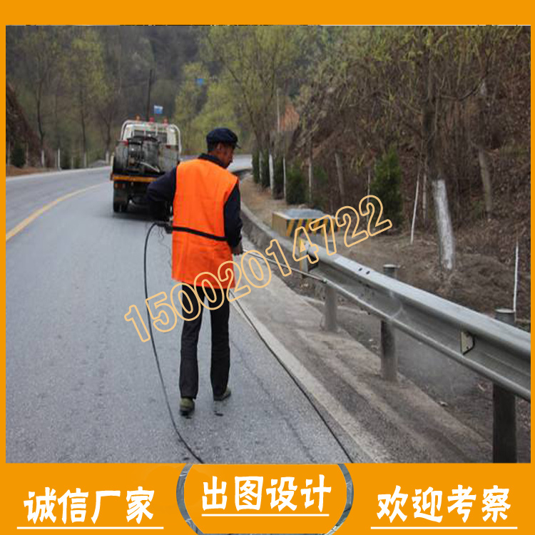 從化有波形護(hù)欄廠家嗎 廣州交通護(hù)欄、隔離柵有現(xiàn)貨