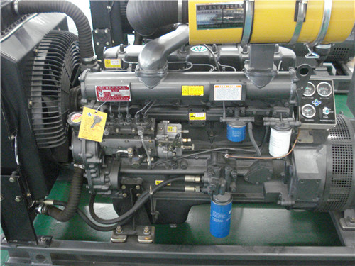 臨汾120千瓦柴油發(fā)電機(jī)組 房地產(chǎn)專用電源 120kw發(fā)電機(jī)濰柴系列