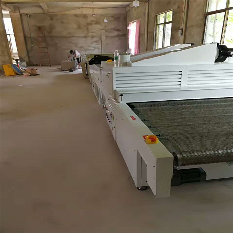 上海瓷磚uv淋涂機竹木纖維護(hù)墻板uv淋幕機