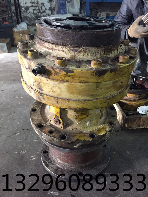 A上海程翔維修液壓泵: 戴納密克減速機(jī)