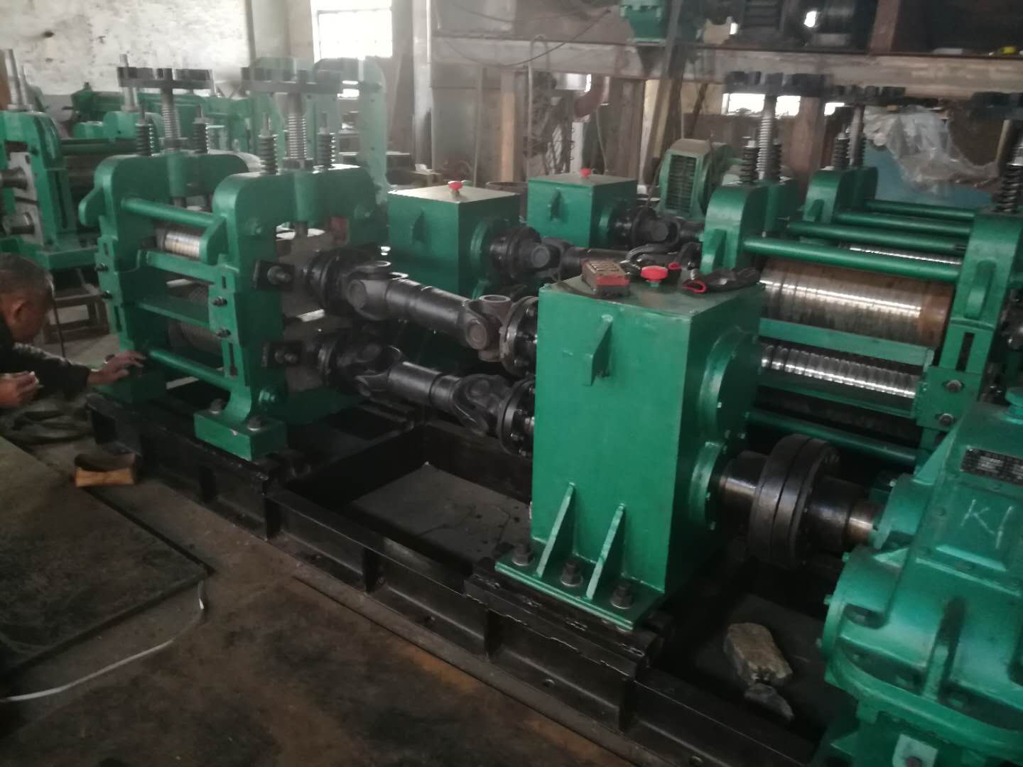 熱軋機(jī)，冷軋機(jī)，連鑄連軋機(jī)，有色金屬熱軋機(jī)廠價(jià)直銷