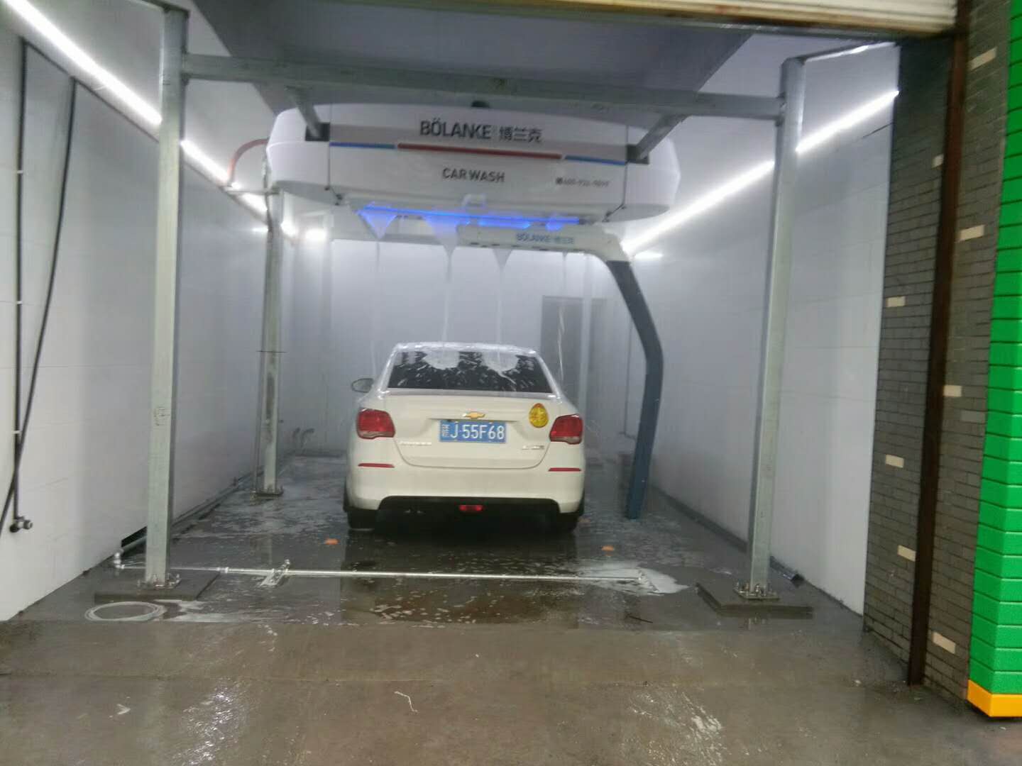 不接觸洗車機質(zhì)保多久