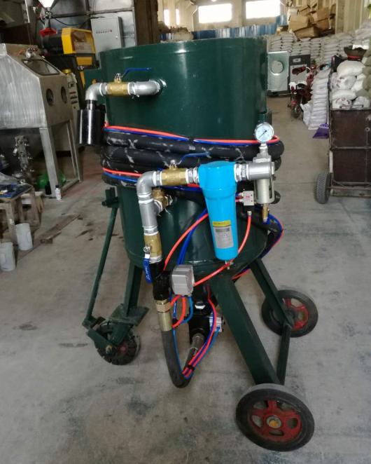 沈陽小型噴砂機(jī)錦州手動噴砂機(jī) 盤錦箱式噴砂機(jī)