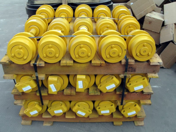 CAT330D挖掘機(jī)鏈軌總成、支重輪、托帶輪