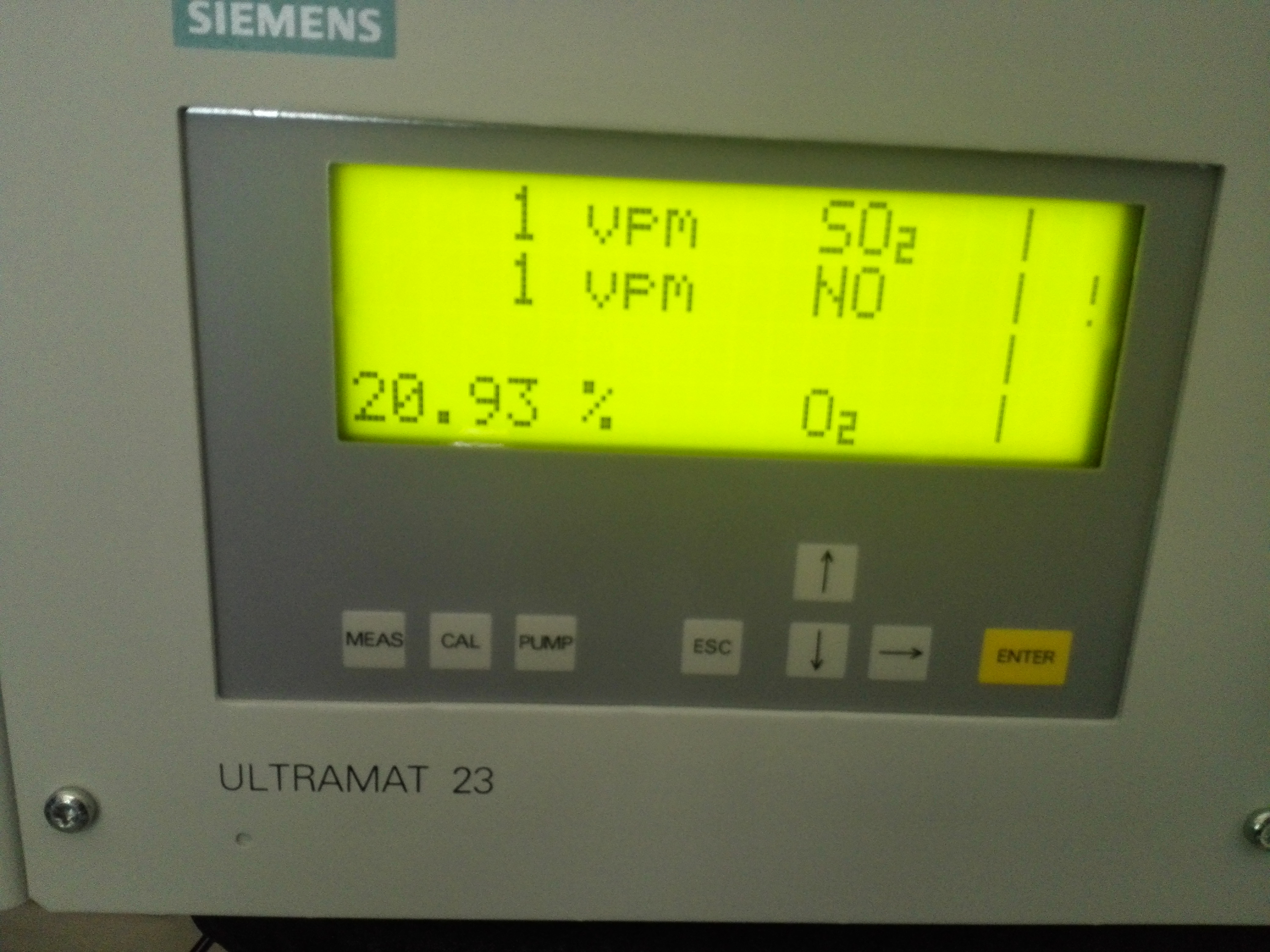 德國西門子Ultramat 23分析儀7MB2335-0PG16-3AA1
