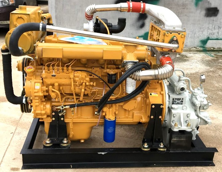 濰柴6105AZLC船用6缸柴油機(jī) 150馬力配齒輪箱發(fā)動(dòng)機(jī)