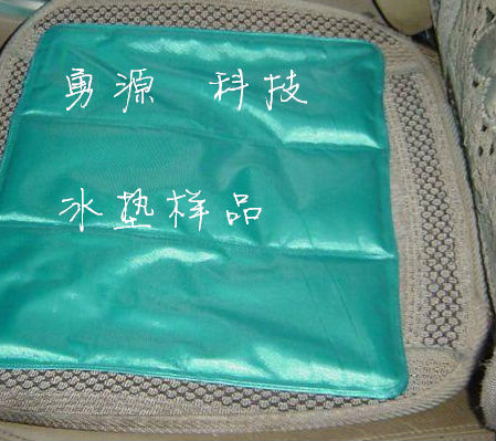 安慶PVC夾網(wǎng)布水袋熱合機(jī)