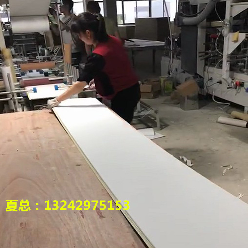 集成墻板覆膜機(jī)生產(chǎn)廠(chǎng)家