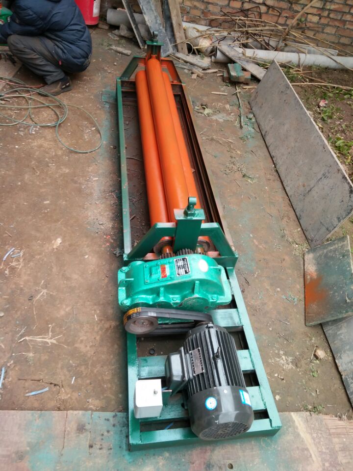 仁化縣鐵皮卷圓機_保溫1.3/1.5米鐵皮卷圓機,電動卷圓壓邊一體機新價格