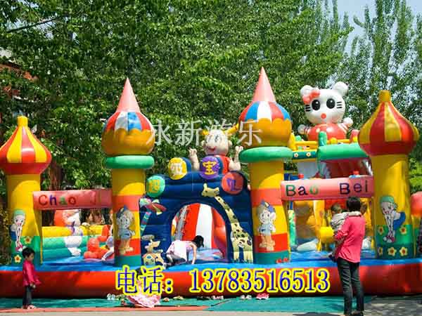 永新游樂(lè)充氣城堡游樂(lè)設(shè)備戶外游樂(lè)場(chǎng)項(xiàng)目安全性能高