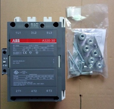 ABB 變頻器 ACS550-01-08A8-4  SN:3121600464