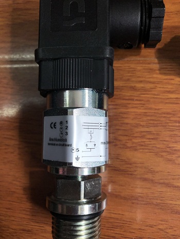 HYDAC HDA 3845-E-060-000 飛一般快的報價
